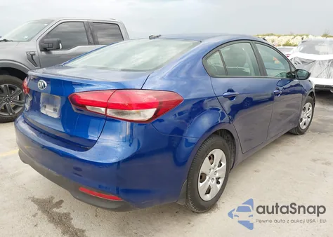 2017 Kia Forte Lx z USA, uszkodzony, nr VIN 3KPFK4A73HE094823